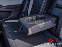2025 Volkswagen Taos HIGHLINE 4-MOTION ALL WHEEL DRIVE / LEATHER SEATS / HEATED & VENTED SEATS