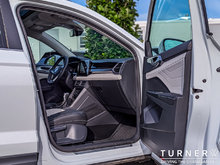 2025 Volkswagen Taos HIGHLINE 4-MOTION ALL WHEEL DRIVE / LEATHER SEATS / HEATED & VENTED SEATS
