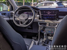2025 Volkswagen Taos HIGHLINE 4-MOTION ALL WHEEL DRIVE / LEATHER SEATS / HEATED & VENTED SEATS