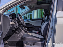 2025 Volkswagen Taos HIGHLINE 4-MOTION ALL WHEEL DRIVE / LEATHER SEATS / HEATED & VENTED SEATS
