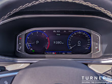 2025 Volkswagen Taos HIGHLINE 4-MOTION ALL WHEEL DRIVE / LEATHER SEATS / HEATED & VENTED SEATS