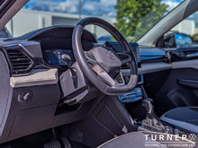 2025 Volkswagen Taos TRENDLINE FORMER TURNER SERVICE LOANER / ALL WHEEL DRIVE / SHAWDOW BLUE INTERIOR