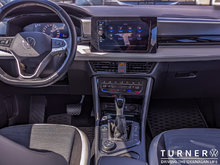 2025 Volkswagen Taos TRENDLINE FORMER TURNER SERVICE LOANER / ALL WHEEL DRIVE / SHAWDOW BLUE INTERIOR
