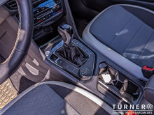 2025 Volkswagen Taos TRENDLINE FORMER TURNER SERVICE LOANER / ALL WHEEL DRIVE / SHAWDOW BLUE INTERIOR