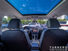 2018 Volkswagen TIGUAN 2.0 TRACK4M147 TSIA6A 2.0T HIGHLINE AUTOMATIC 4MOTION ALL-WHEEL DRIVE / LEATHER SEATS / PANORAMIC SUNROOF