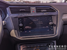 2018 Volkswagen Tiguan COMFORTLINE ALL WHEEL DRIVE / PREMIUM SYNTHETIC HEATED SEATS