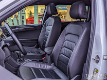 2020 Volkswagen Tiguan HIGHLINE LEATHER INTERIOR / HEATED SEATS & STEERING WHEEL / LOW KILOMETERS