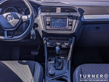 2021 Volkswagen Tiguan TRENDLINE ONLY 50,644KMS / CLOTH INTERIOR / HEATED SEATS & MIRRORS