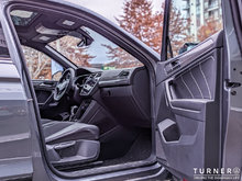 2022 Volkswagen Tiguan 2.0TSI COMFORTLINE R-LINE BLACK EDITION 8-SPEED AUTOMATIC 4MOTION TURNER DRIVEN / REMOTE START / PANORAMIC SUNROOF