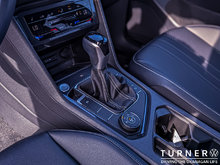 2023 Volkswagen Tiguan COMFORTLINE R-LINE BLACK EDITION 4-MOTION ALL-WHEEL DRIVE / PREMIUM SYNTHETIC INTERIOR / PANORAMIC ROOF