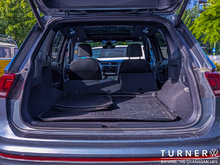 2023 Volkswagen Tiguan COMFORTLINE R-LINE BLACK EDITION 4-MOTION ALL-WHEEL DRIVE / PREMIUM SYNTHETIC INTERIOR / PANORAMIC ROOF