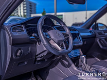 2023 Volkswagen Tiguan COMFORTLINE R-LINE BLACK EDITION 4-MOTION ALL-WHEEL DRIVE / PREMIUM SYNTHETIC INTERIOR / PANORAMIC ROOF