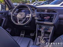 2023 Volkswagen Tiguan COMFORTLINE R-LINE BLACK EDITION 4-MOTION ALL-WHEEL DRIVE / PREMIUM SYNTHETIC INTERIOR / PANORAMIC ROOF