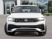 2024 Volkswagen Tiguan Comfortline R-Line Black Edition Free Winter Tire Package (Wheels and Rims) with any NEW In-Stock 2024 Volkswagen!