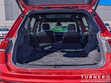 2024 Volkswagen Tiguan COMFORTLINE R-LINE BLACK EDITION FORMER SERVICE LOANER / 4 MOTION ALL WHEEL DRIVE / PREMIUM SYNTHETIC INTERIOR
