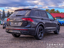 2024 Volkswagen Tiguan COMFORTLINE R-LINE BLACK EDITION 0% 24 MONTHS + 2 YEAR/40,000km CPO WARRENTY INCLUDED! Ends Nov 29