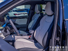 2025 Volkswagen Tiguan HIGHLINE R-LINE LOCALLY OWNED / LEATHER AND MASSAGE SEATS / NEW VEHICLE AT PRE-OWNED PRICING