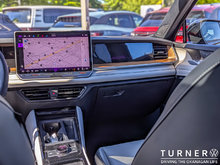 2025 Volkswagen Tiguan HIGHLINE R-LINE LOCALLY OWNED / LEATHER AND MASSAGE SEATS / NEW VEHICLE AT PRE-OWNED PRICING