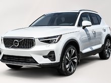 Volvo XC40 B5 AWD Plus Bright Theme 2024