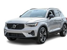 Volvo XC40 B5 AWD Plus Dark Theme 2024