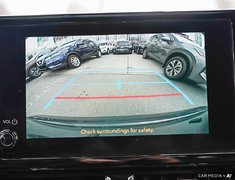 2023 Toyota Corolla SE AWD + LOW KMS