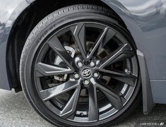 2023 Toyota Corolla SE AWD + LOW KMS