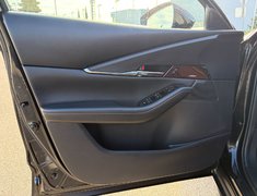 2023 Mazda CX-30 GT AWD 2.5L I4 T at