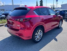 2022 Mazda CX-5 Signature AWD at