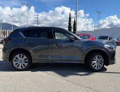 2022 Mazda CX-5 Signature AWD at