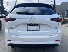 2023 Mazda CX-5 Signature AWD at