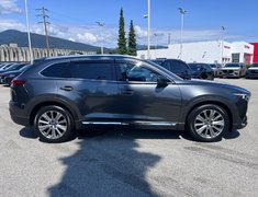 2022 Mazda CX-9 Signature