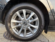 2023 Mazda Mazda3 Sport GS at AWD