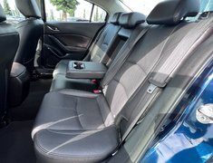 2018 Mazda Mazda3 GT at
