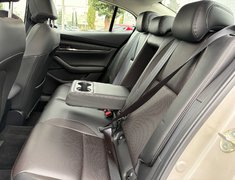 2023 Mazda Mazda3 GT at