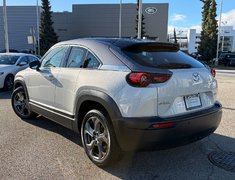 2022 Mazda MX-30 EV GT FWD at