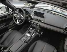 2025 Mazda MX-5 RF GT