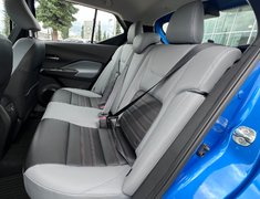2023 Nissan Kicks SR CVT
