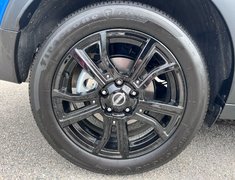 2023 Nissan Kicks SR CVT