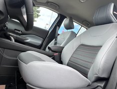 2023 Nissan Kicks SR CVT