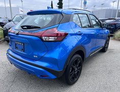 2023 Nissan Kicks SR CVT