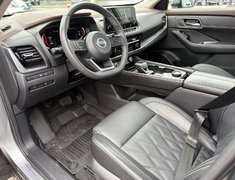 2021 Nissan Rogue Platinum CVT (2)