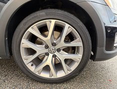 2017 Volkswagen Golf Sportwagen 1.8T Trendline DSG 6sp at w/Tip 4MOTION