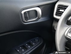 2025 Hyundai Venue PREFERRED // NO ACCIDENTS