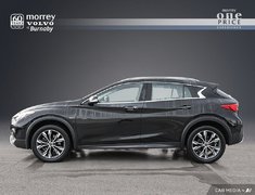 2017 Infiniti QX30 AWD + LOW KMS