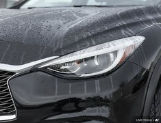 2017 Infiniti QX30 AWD + LOW KMS