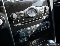 2017 Infiniti QX70 S MODEL // SUPER CLEAN CAR