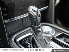 2023 Infiniti QX80 PROACTIVE // 8 PASSENGER