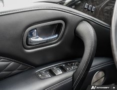 2024 Infiniti QX80 PROACTIVE // 7 PASSENGER