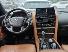 2024 Infiniti QX80 PROACTIVE // 7 PASSENGER