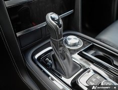 2024 Infiniti QX80 LUXE // ULTRA LOW KMS